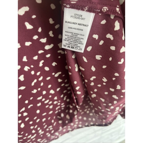 Lush Women’s NWT Madison Burgundy Abstract Casual Career Blouse Size 3X - Picture 7 of 7